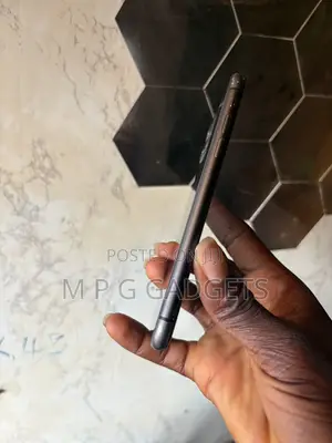 Apple iPhone 11 64 GB Black