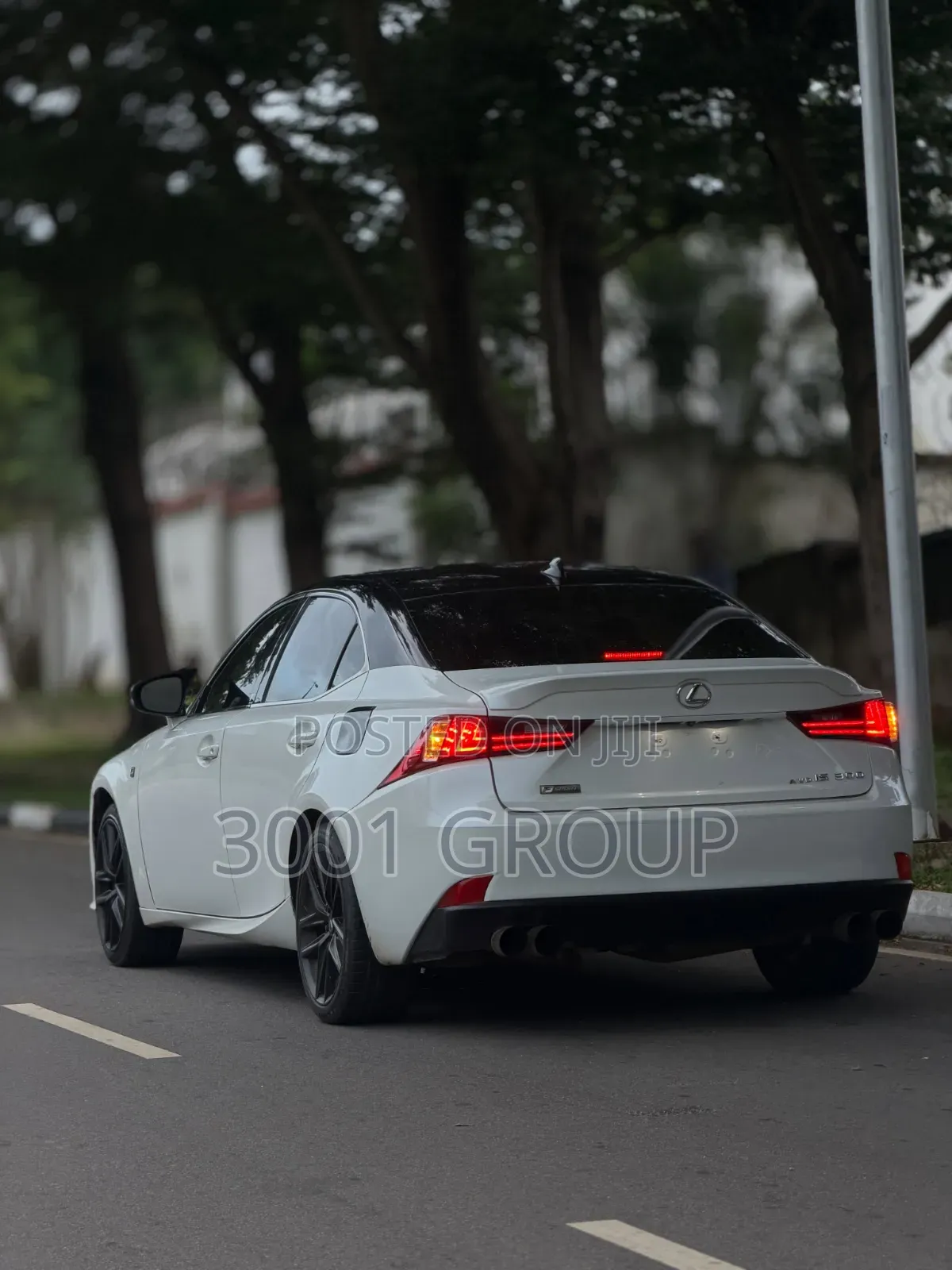 Lexus IS 2017 White