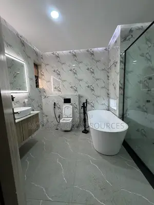 5bdrm Duplex in Private Property, Guzape District for sale