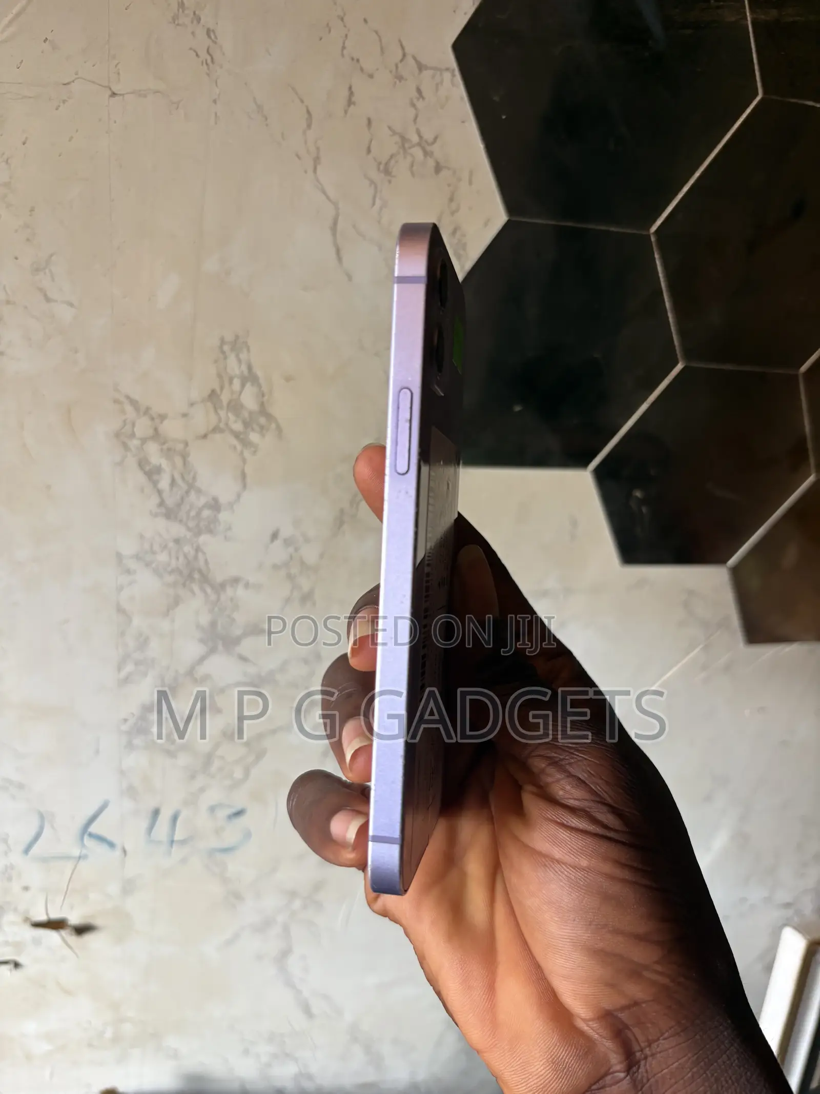 Apple iPhone 12 64 GB Purple