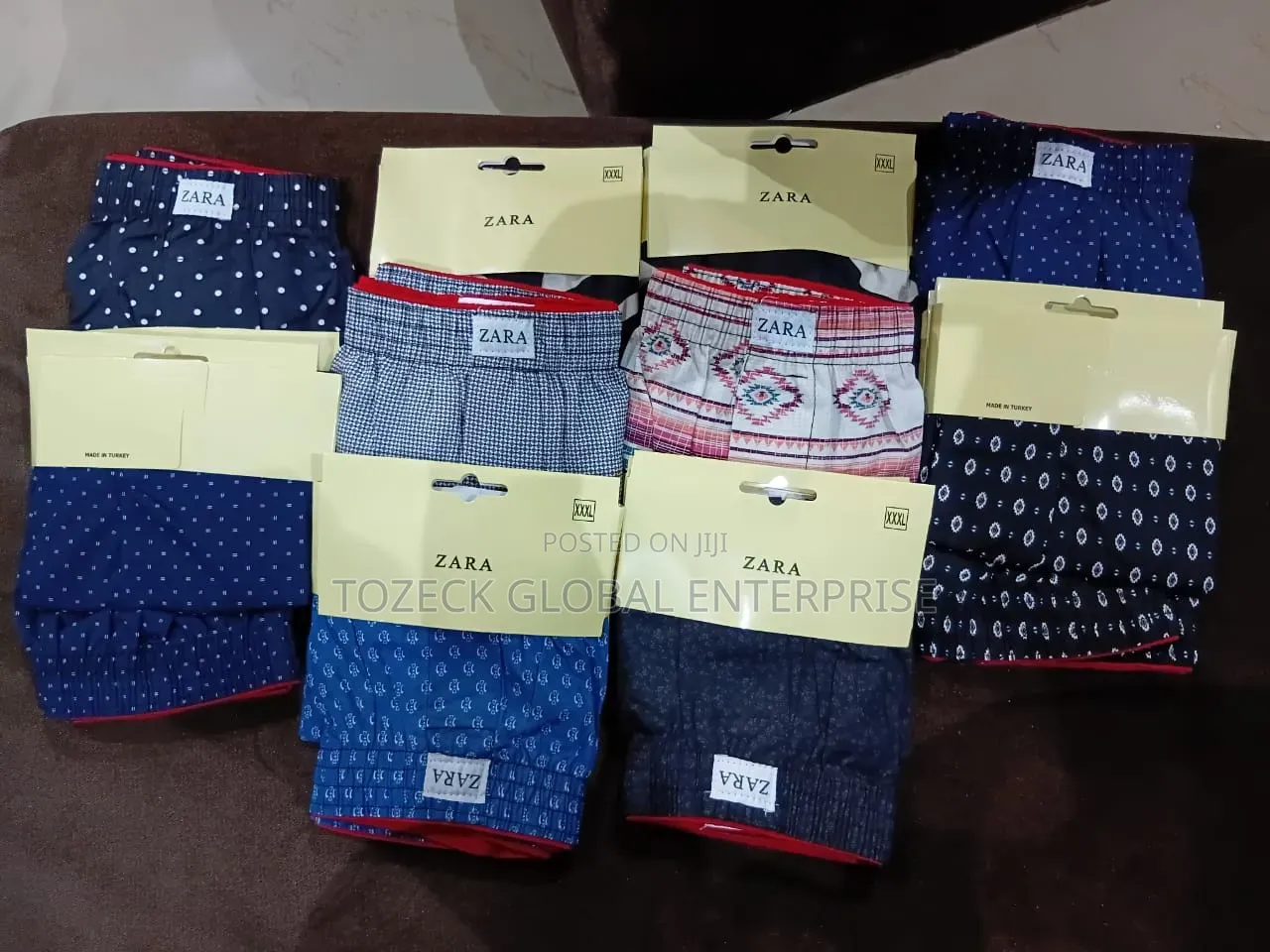 Zara Boxer