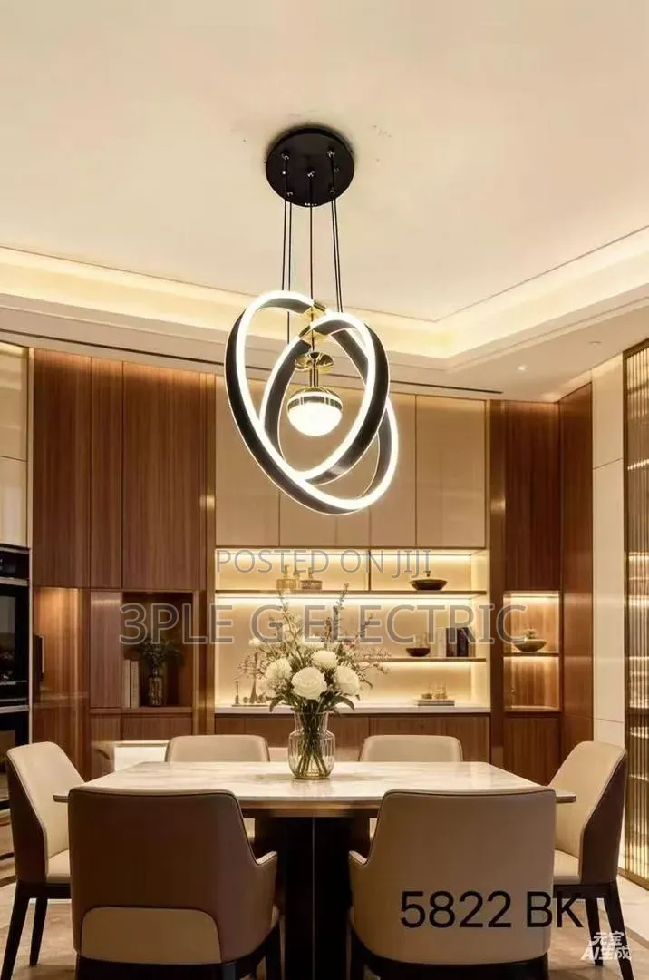 Simple Indoor Dropping Chandelier