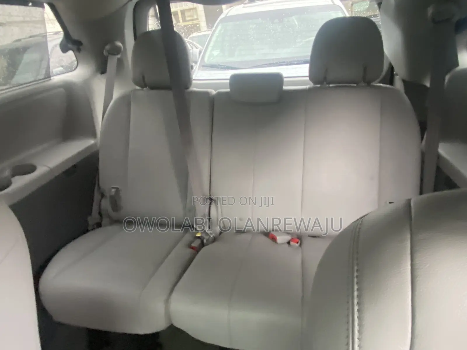 Toyota Sienna 2018 Red