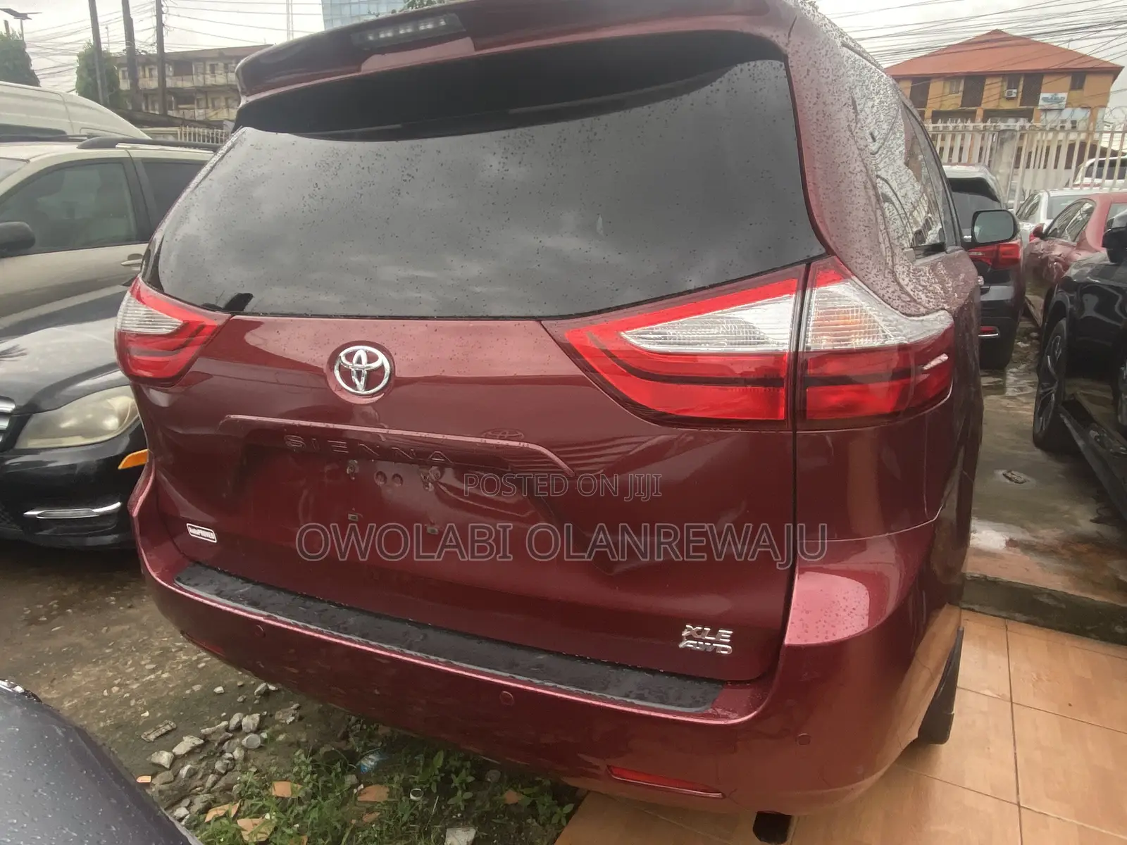 Toyota Sienna 2018 Red
