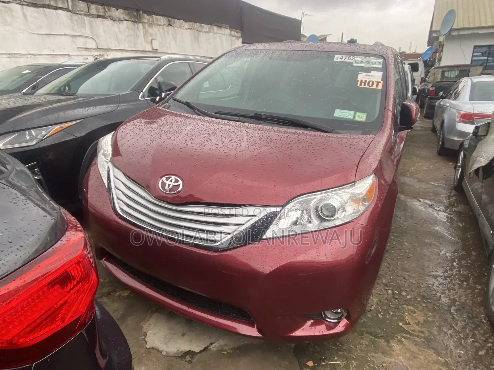 Toyota Sienna 2018 Red