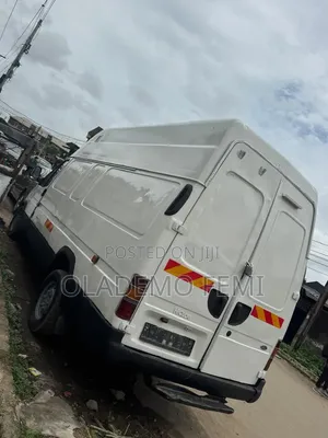 Ford Transit 2002 White