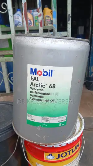 Mobil EAL Arctic 68 - Biodegradable Refrigeration Oil - EAL 68 .