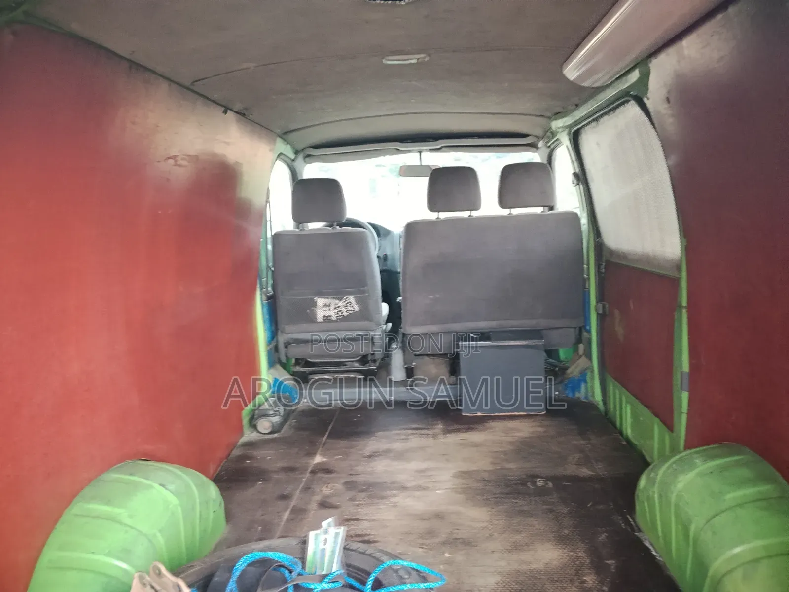 Toyota HiAce 2024 Green