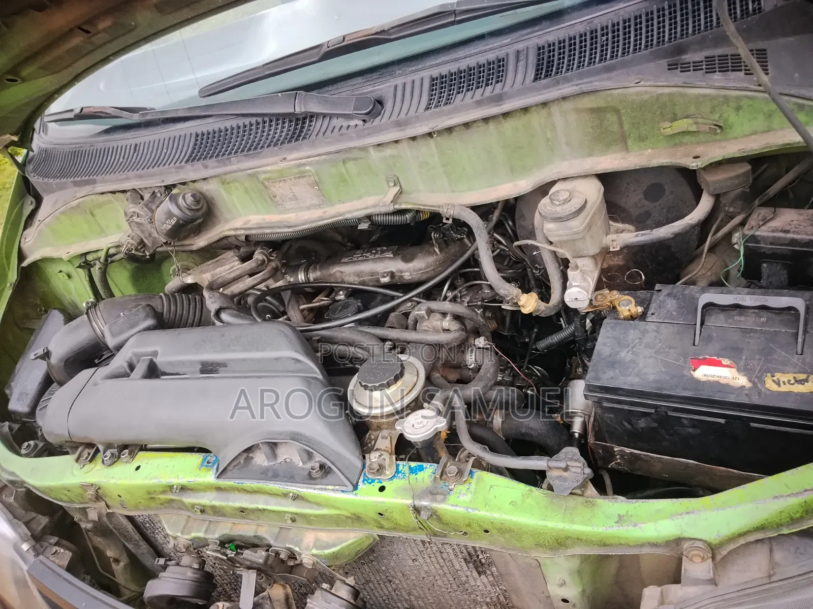 Toyota HiAce 2024 Green