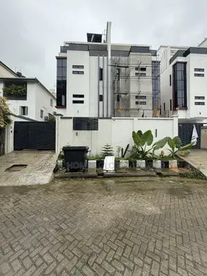 4bdrm Duplex in Ikoyi for sale