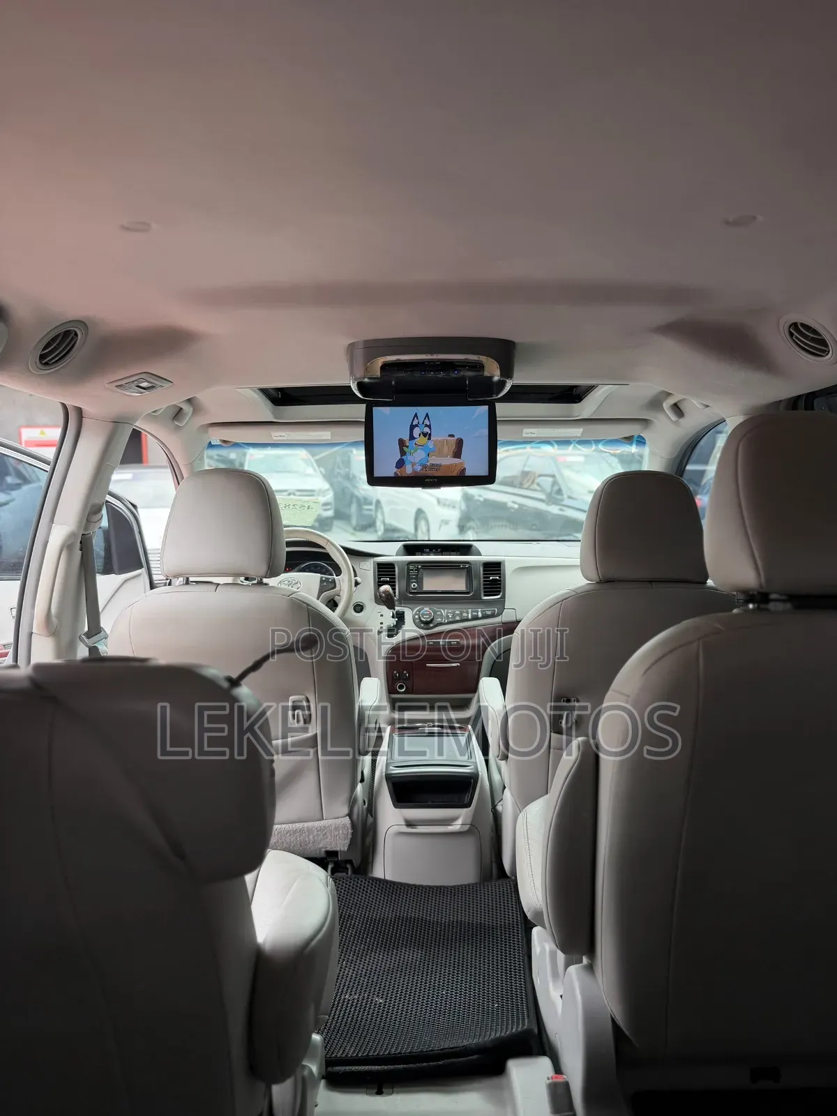 Toyota Sienna 2014 Blue