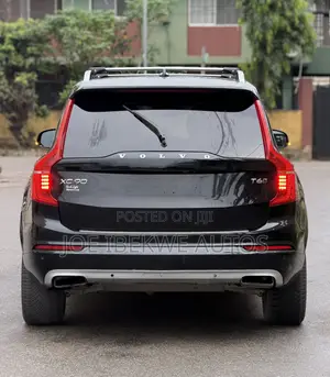 Volvo XC90 T6 First Edition AWD (2.0L 4cyl 8A) 2016 Black