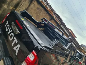 Manual Rolling Boot Cover With Off-Road Double Bar Iron at #÷4
