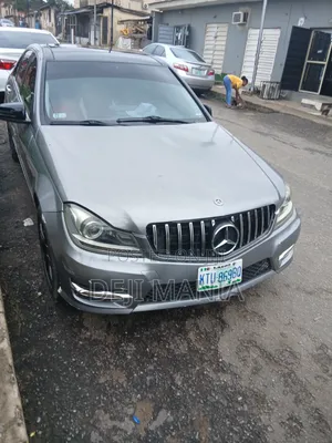 Mercedes-Benz C300 2007 Gray
