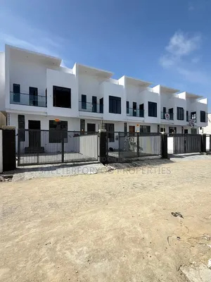 4bdrm Duplex in Ikota for sale
