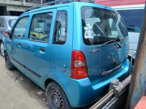 Bus 2004 Blue