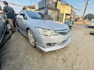 Honda Civic 1.8i VTEC 2008 Silver