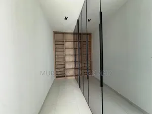5bdrm Duplex in Lekki Phase 2 for rent