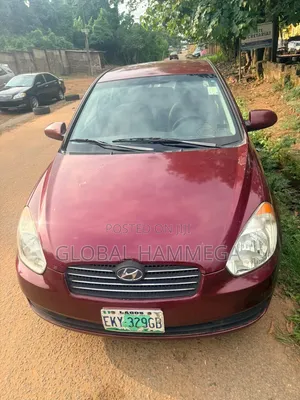 Hyundai Accent 2009 Red