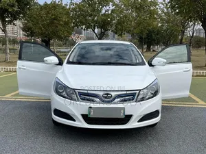 BYD E5 450 2019 White