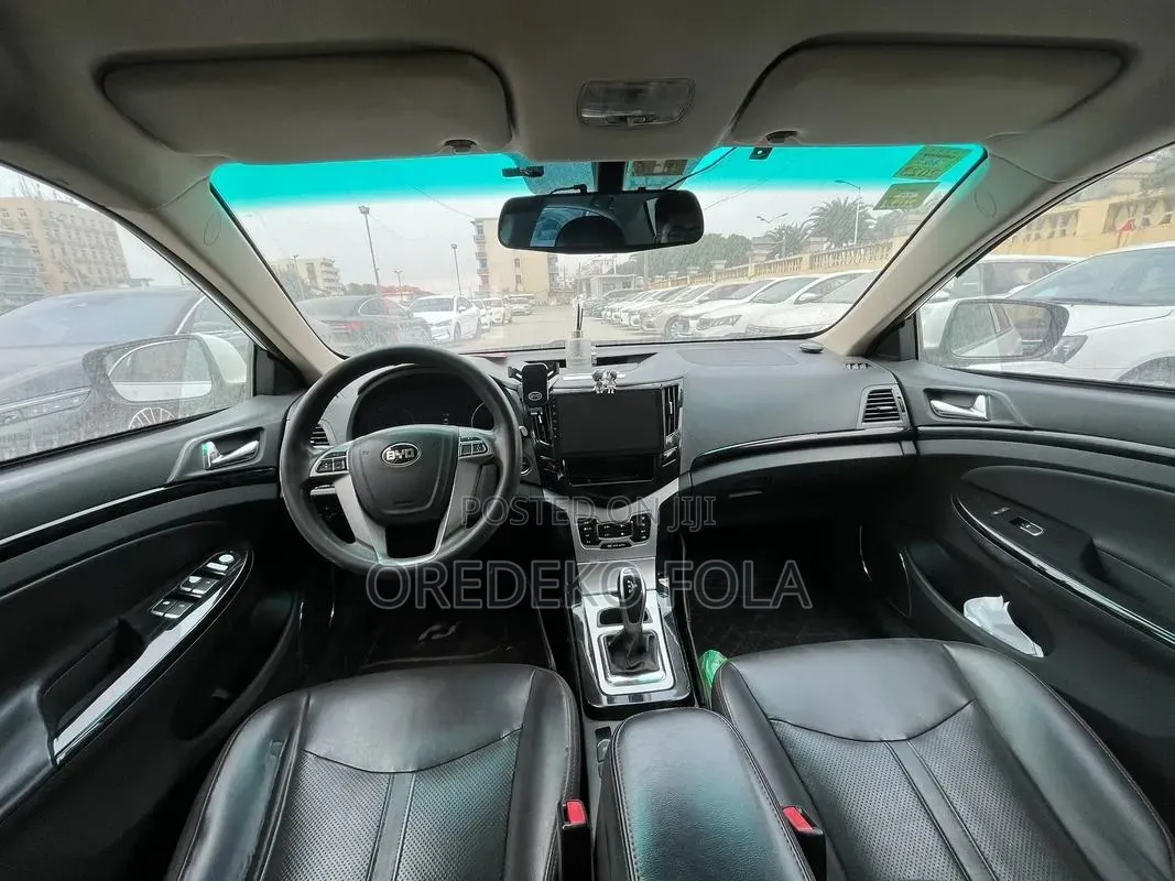 BYD E5 450 2019 White