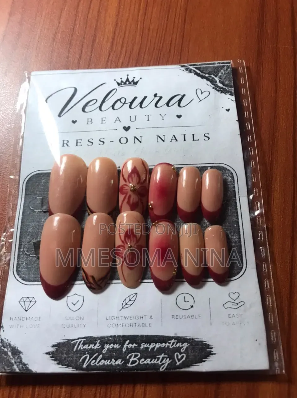 Veloura Beauty Press on Nails