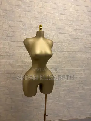 Very Neat Fairly Used Mannequin