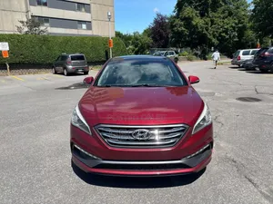 Hyundai Sonata Sport 2.0T Sedan FWD (2.0L 4cyl 6A) 2016 Red
