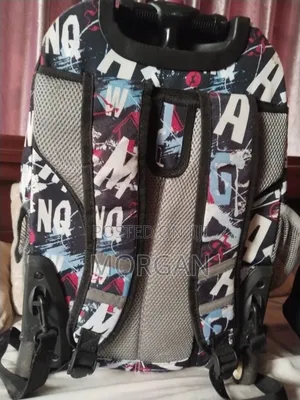 J World Sunrise Rolling Backpack(graffiti Print)