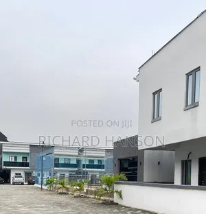 Furnished 1bdrm Shared Apartment in Gym/Pool, Abijo for rent