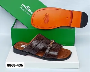 Premium Mister Palm Slippers | Modern Comfort Timeless Style