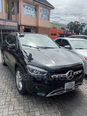 Mercedes-Benz GLA 250 2021 Black