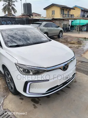 Car 2019 White