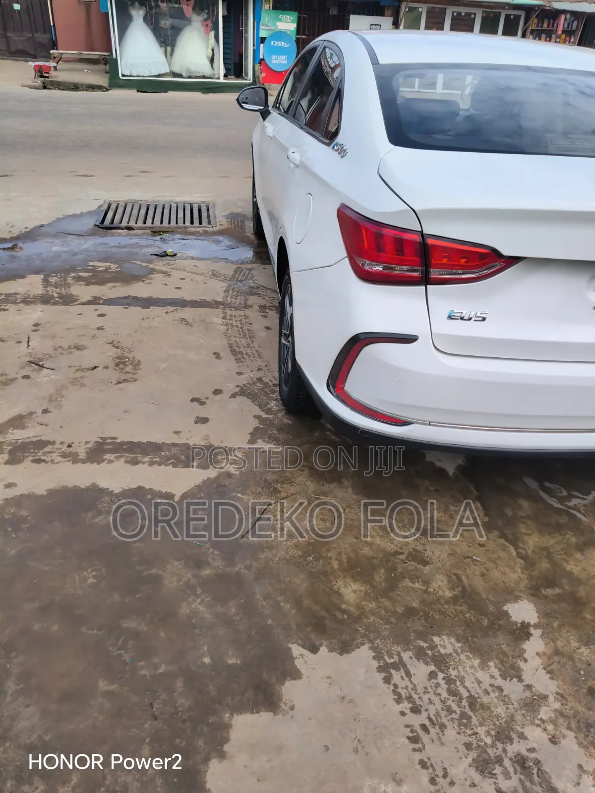 Car 2019 White