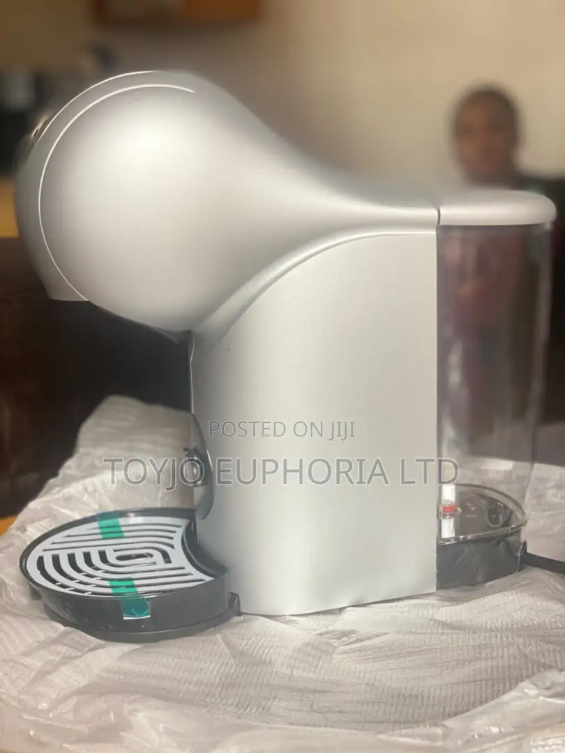 Dolce Gusto Capsules Machine "Genio S Touch"