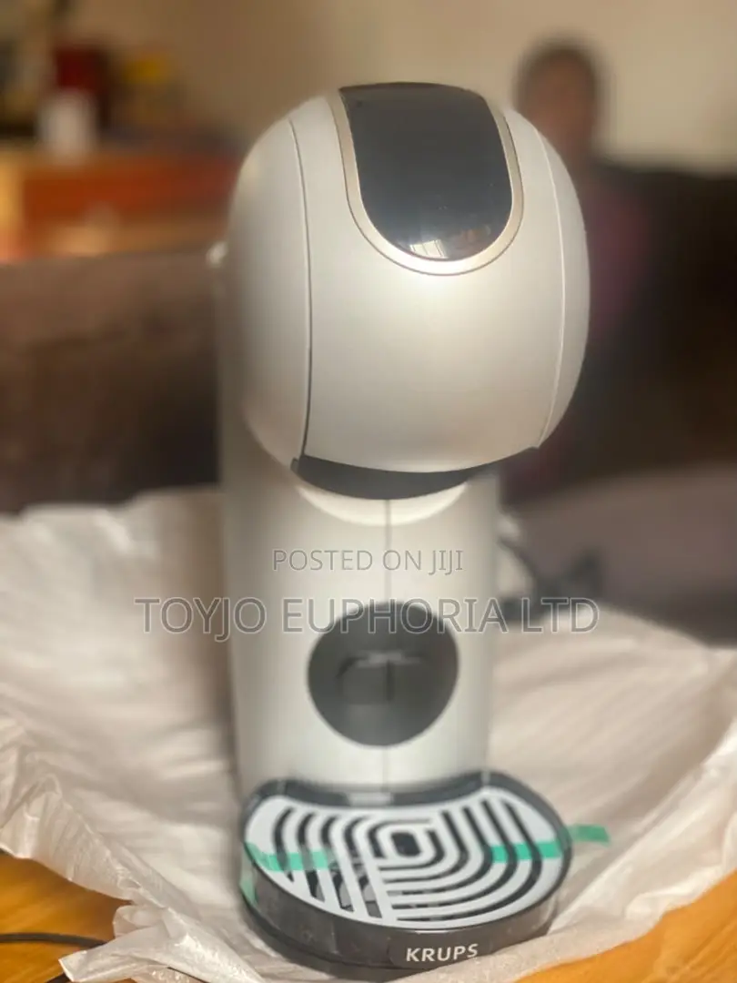 Dolce Gusto Capsules Machine "Genio S Touch"
