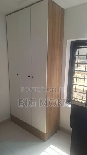 Modern 3-Door Wardrobe for Sale – Clean Spacious