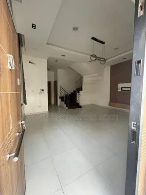 4bdrm Duplex in VGC / Ajah for rent