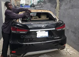 Lexus Rx350 2019 2020 Back Glass Available Installed at Chimatex