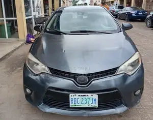 Toyota Corolla LE 4dr Sedan (1.8L 4cyl CVT) 2014 Gray