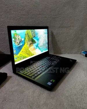 Laptop Lenovo ThinkPad P52 16GB Intel Core i7 HDD+SSD 1T