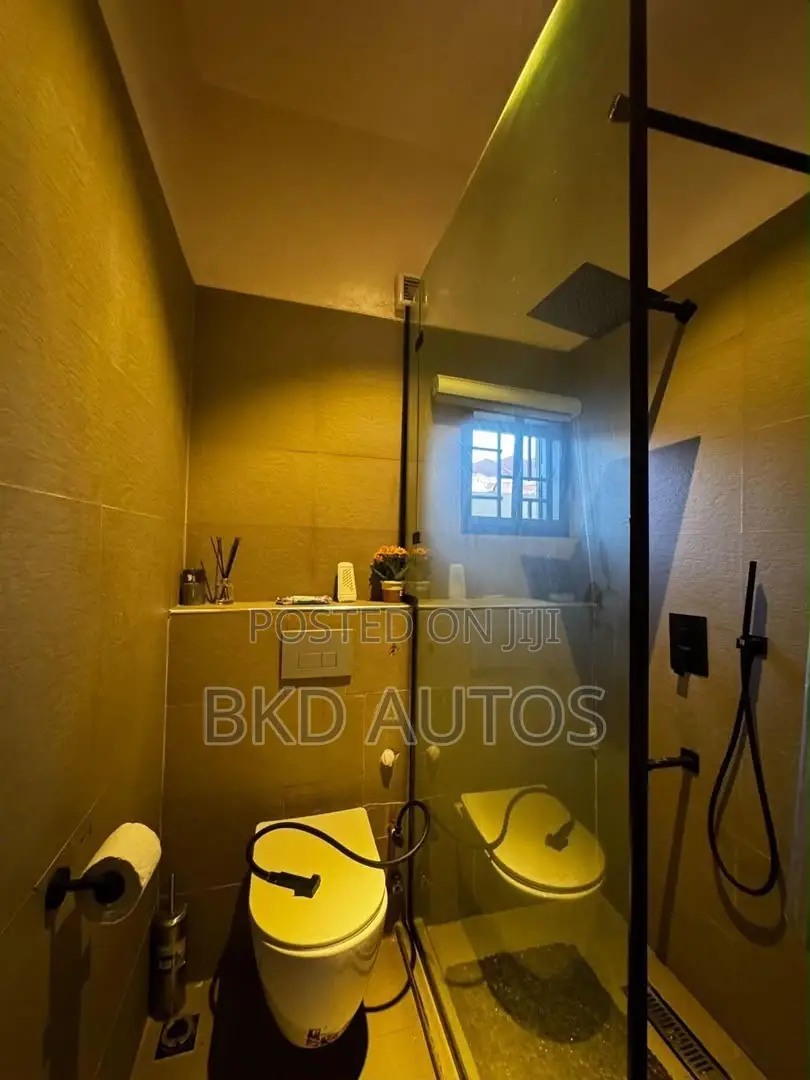 Cozy 1 Bedroom Apartment With Ps5