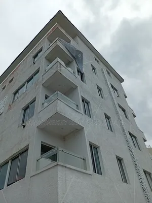 Furnished 3bdrm Maisonette in Lekki Phase 1 for sale