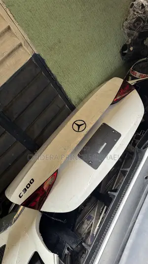 Complete Booth for W206 C300/400 2020/25 Model