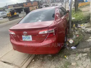 Toyota Camry 2012 Red