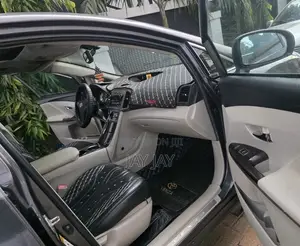 Toyota Venza 2011