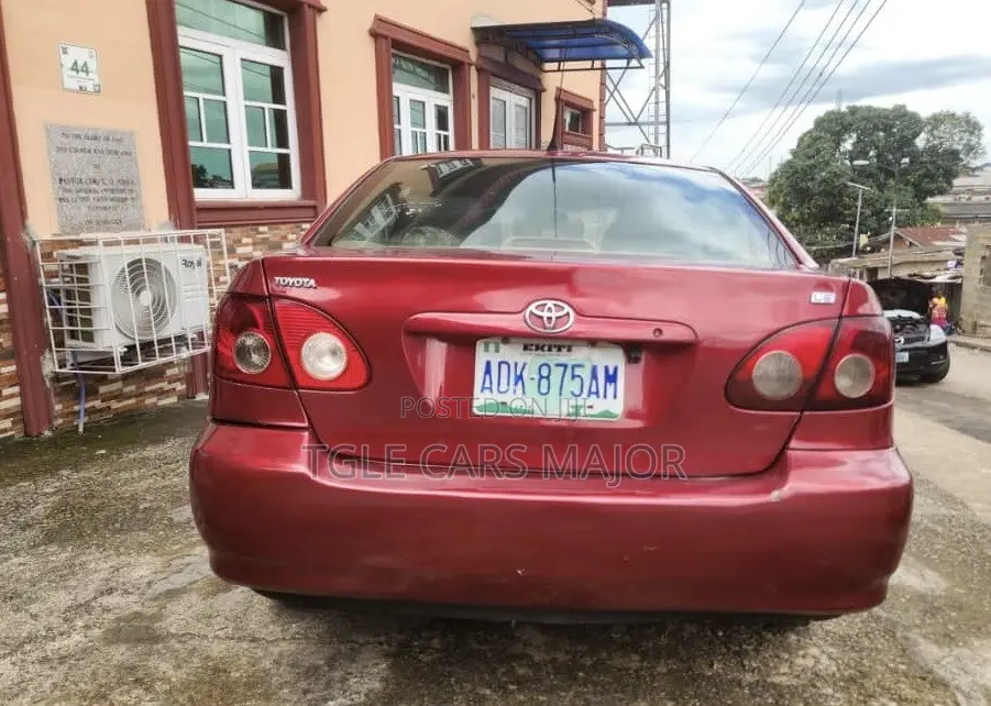 Toyota Corolla LE 2006 Red