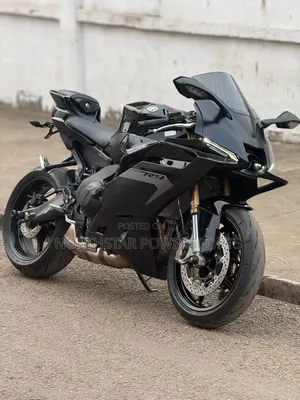 New Yamaha YZF-R 2025 Black