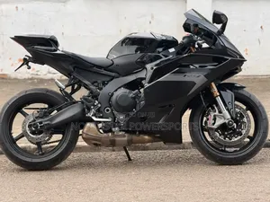 New Yamaha YZF-R 2025 Black