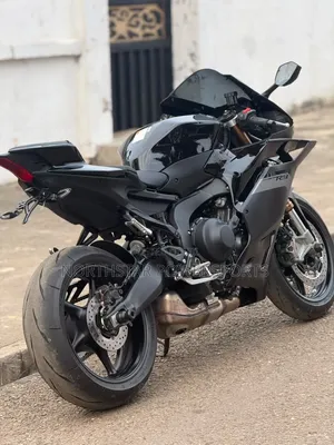 New Yamaha YZF-R 2025 Black